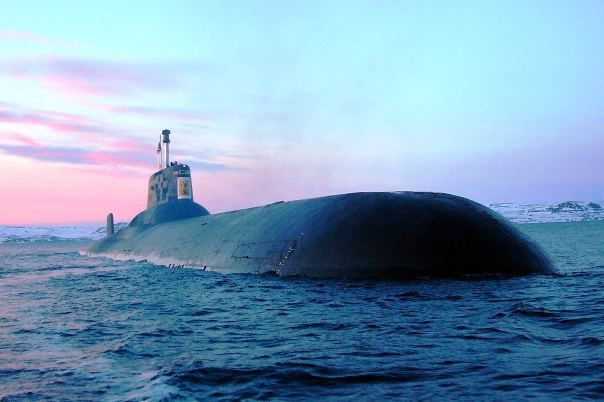 Russia sends world's largest submarine, with 200 nukes, to Syria